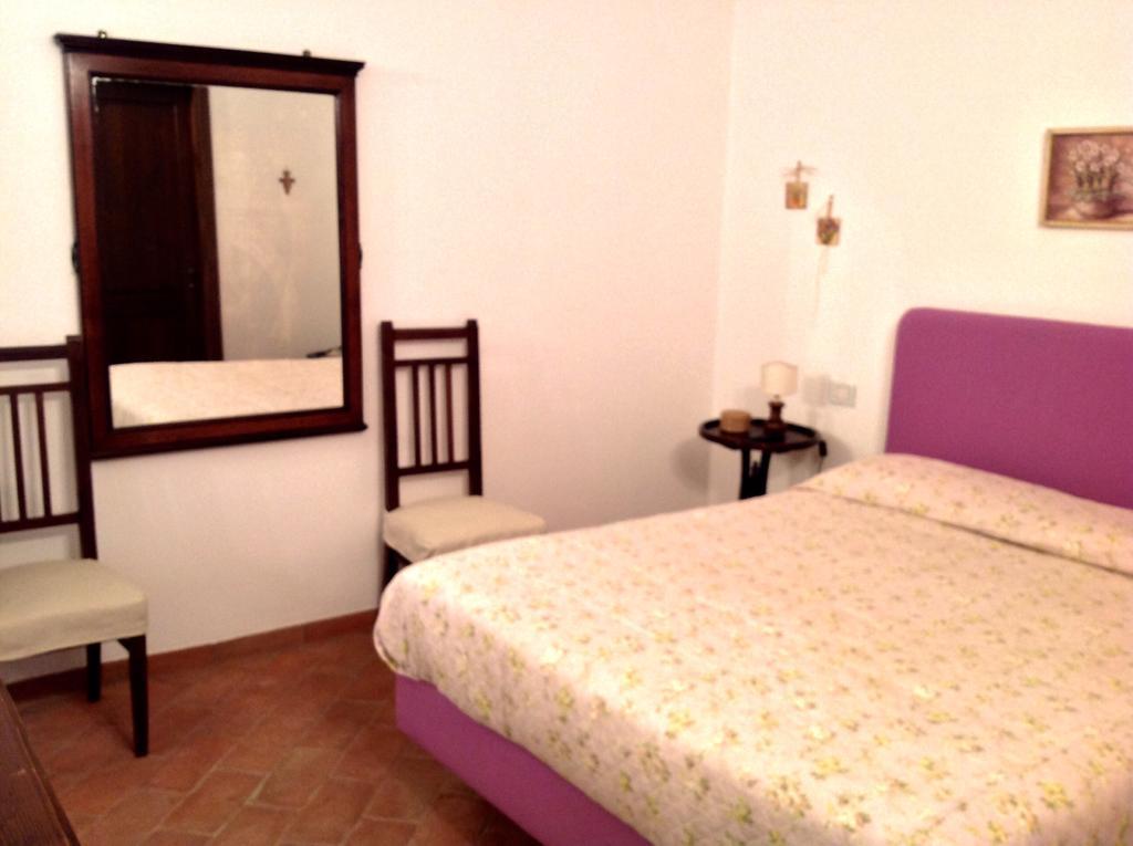Agriturismo Podere Cirene Rispescia Habitación foto
